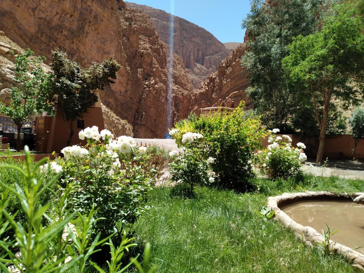 Berbere De La Montagne Hotel Imdiazene Kültér fotó