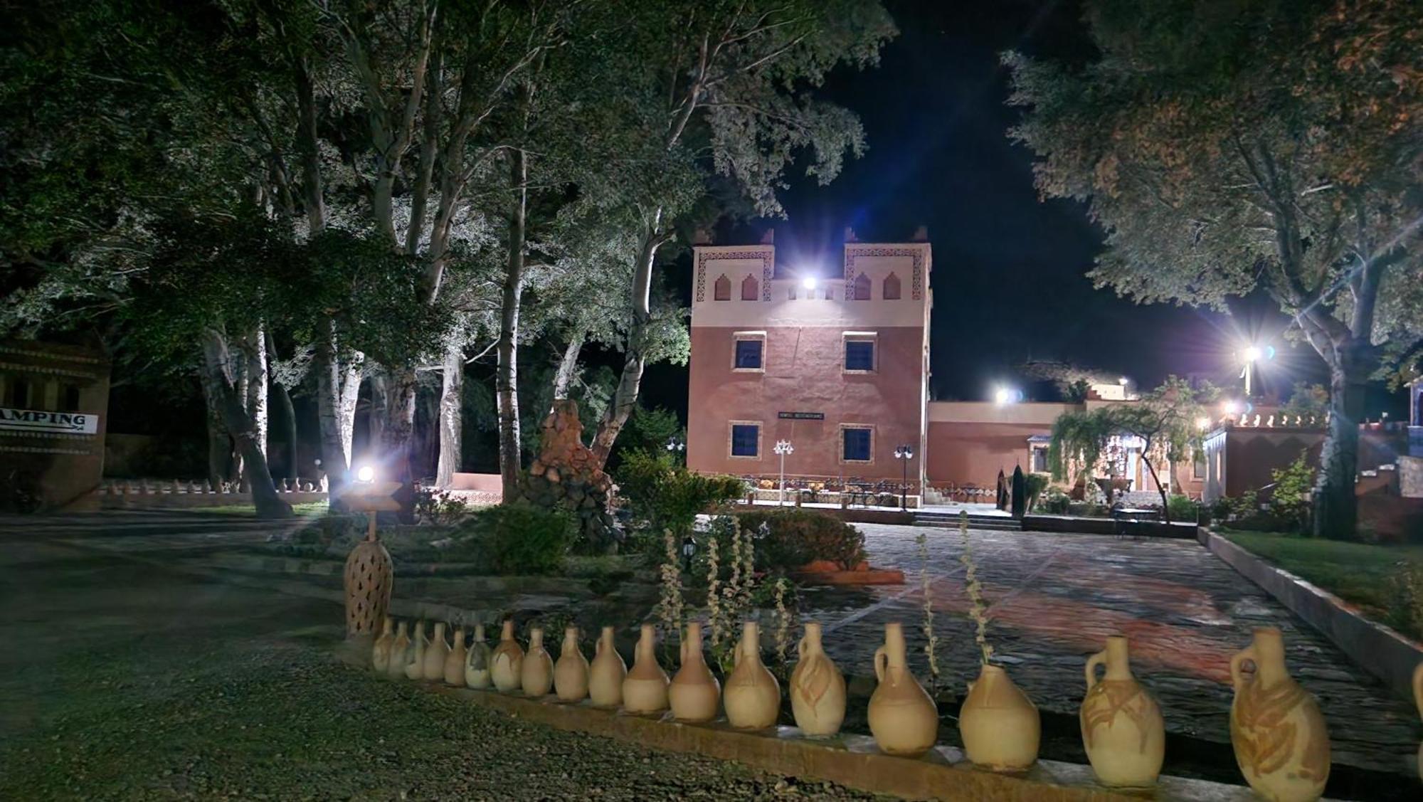 Berbere De La Montagne Hotel Imdiazene Kültér fotó