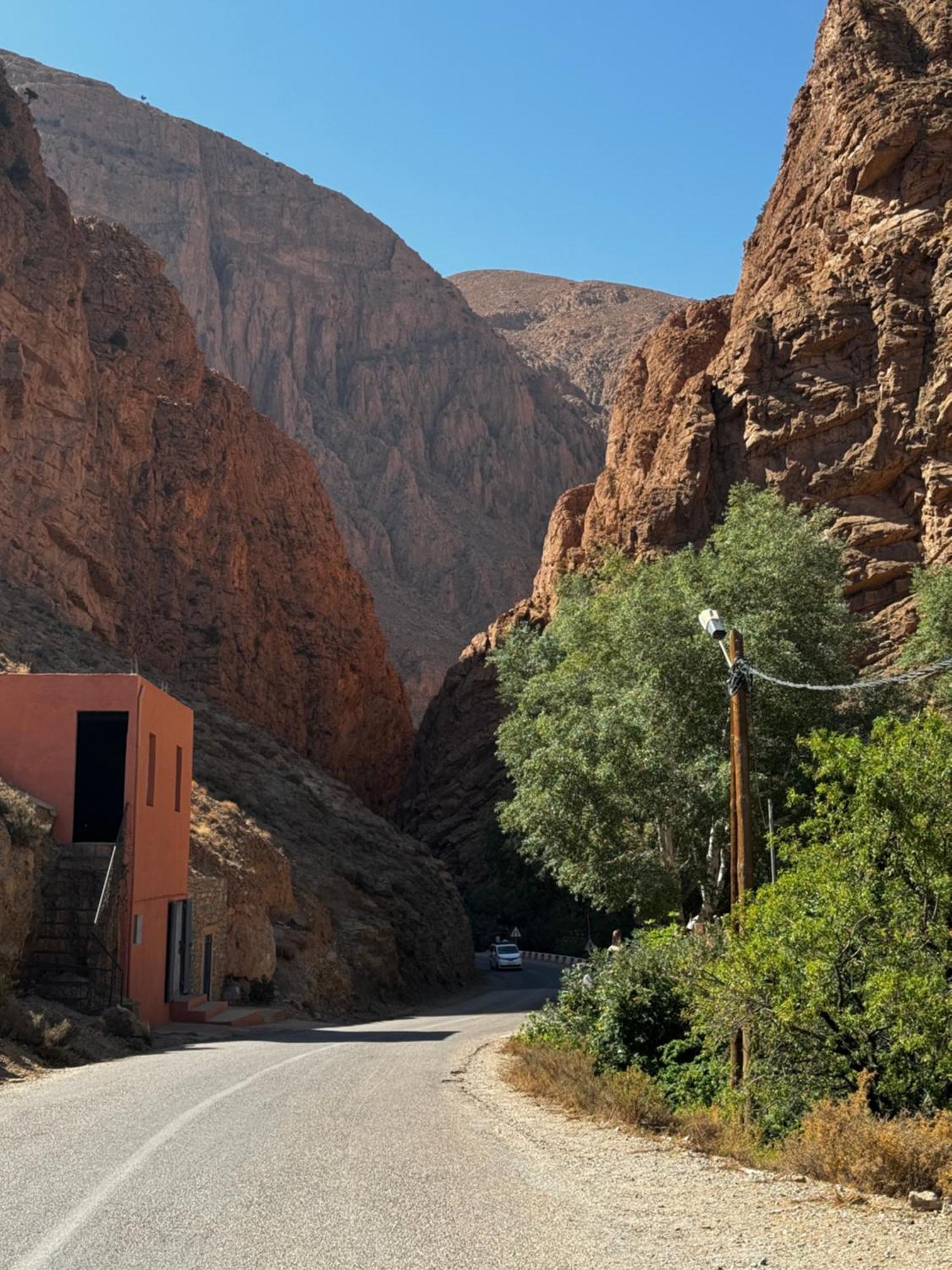Berbere De La Montagne Hotel Imdiazene Kültér fotó